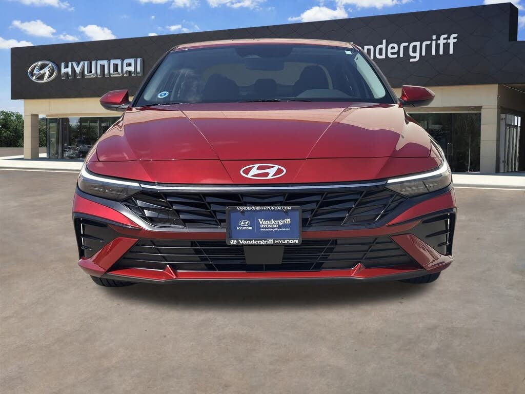 Image of 2024 Hyundai Elantra