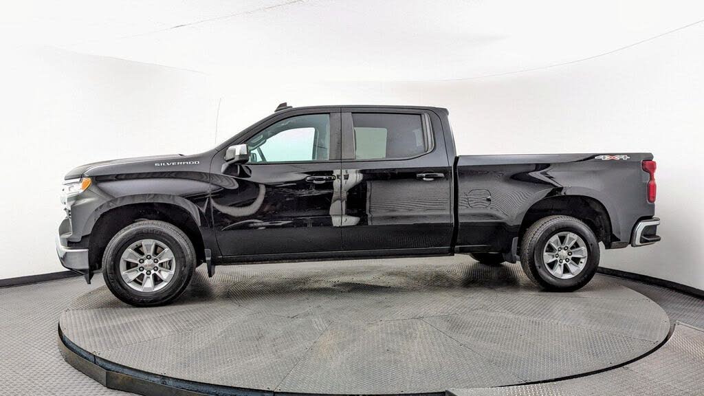 2023 Chevrolet Silverado 1500 LT
                                    for sale in Miami, FL – photo 3