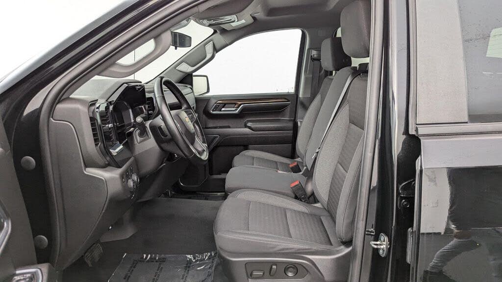 2023 Chevrolet Silverado 1500 LT
                                    for sale in Miami, FL – photo 14