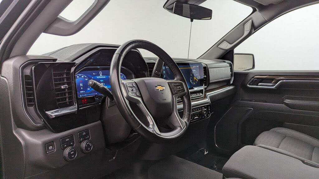 2023 Chevrolet Silverado 1500 LT
                                    for sale in Miami, FL – photo 23