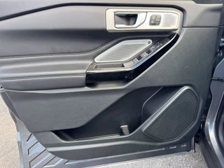 2023 Ford Explorer thumbnail – Miami, FL – 19