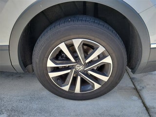 2022 Volkswagen Tiguan thumbnail – Coconut Creek, FL – 5