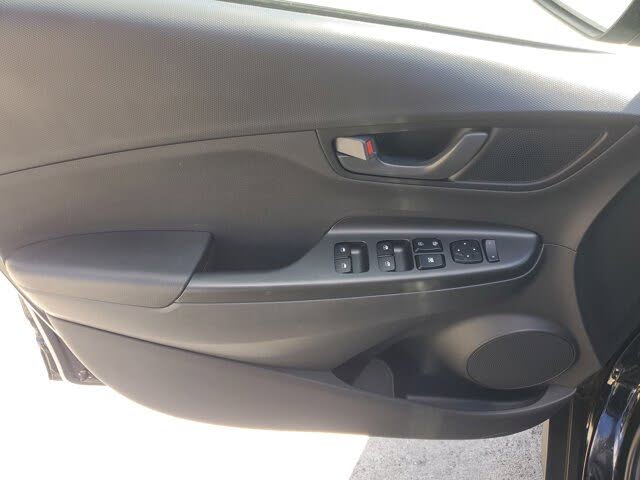 2023 Hyundai KONA SEL
                                    for sale in Miami, FL – photo 20