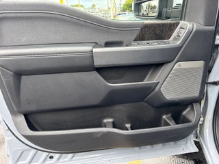 2024 Ford F-250 Super Duty thumbnail – Miami, FL – 17