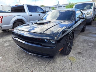 2016 Dodge Challenger thumbnail – Hialeah, FL – 3