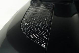2024 Land Rover Defender thumbnail – Miami, FL – 25