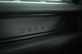 2024 Land Rover Defender thumbnail – Miami, FL – 45