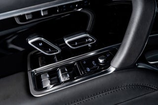 2025 Land Rover Range Rover thumbnail – Miami, FL – 107