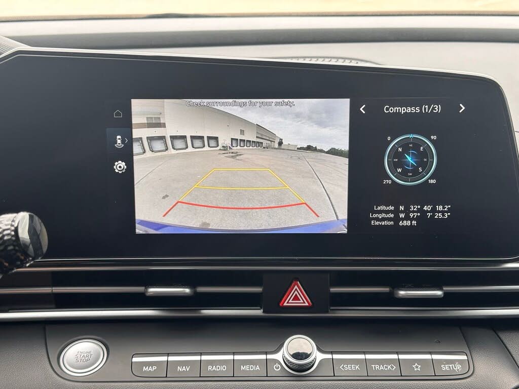 Image of 2024 Hyundai Elantra