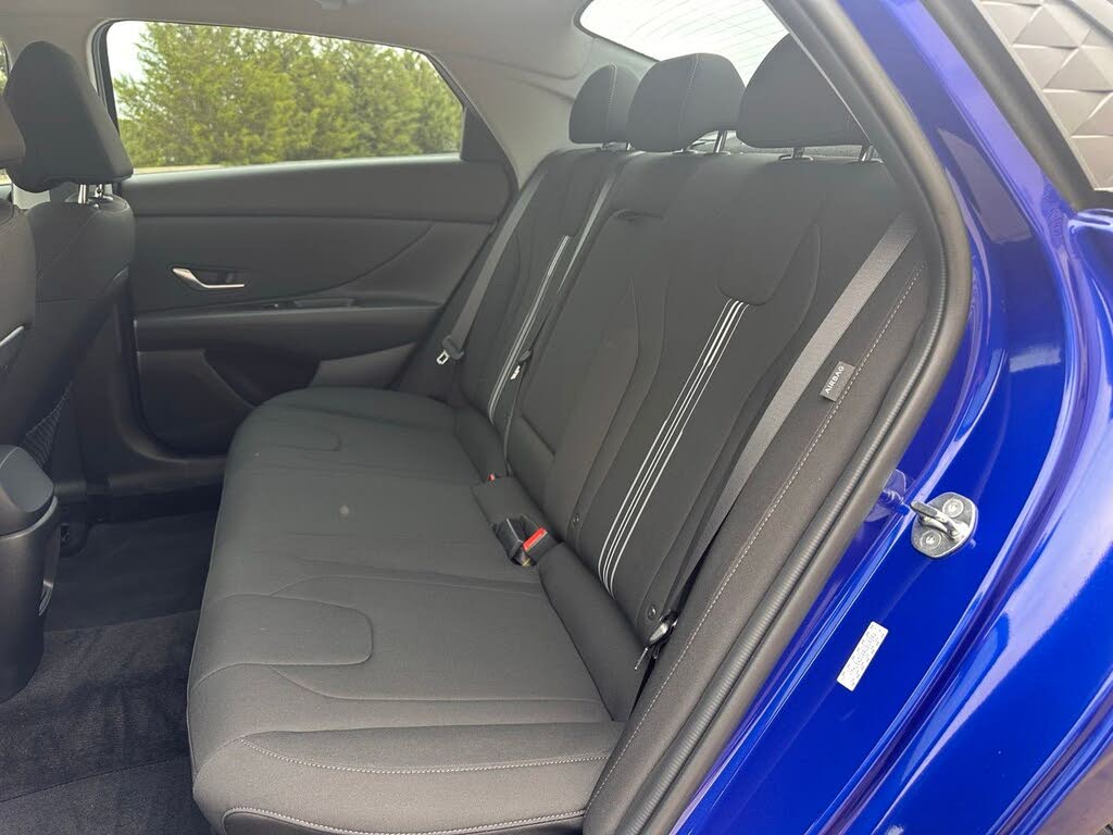Image of 2024 Hyundai Elantra