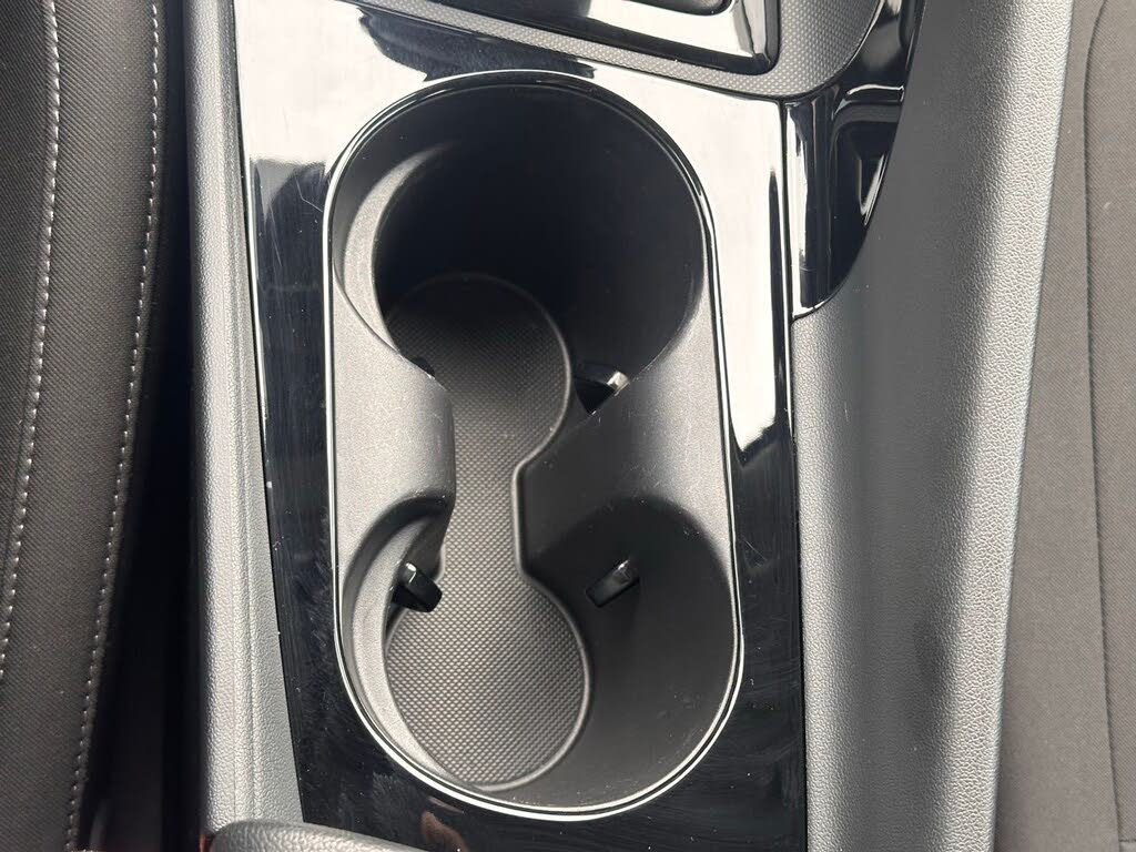 Image of 2024 Hyundai Elantra