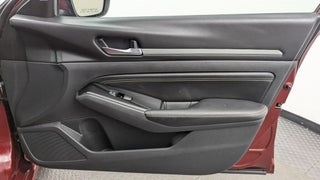 2021 Nissan Altima thumbnail – Miami, FL – 24