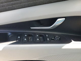 2022 Hyundai ELANTRA Hybrid thumbnail – Homestead, FL – 38