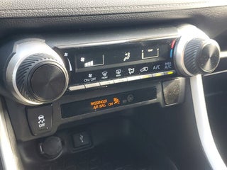 2021 Toyota RAV4 thumbnail – Miami, FL – 30