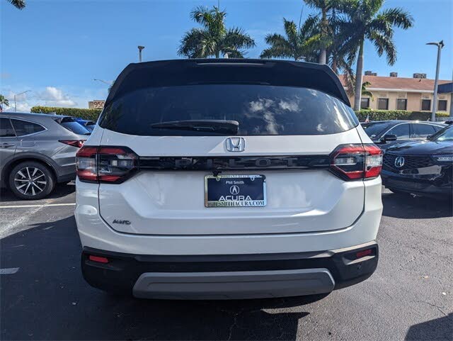 2023 Honda Pilot EX-L w/Rear Captain's Chairs
                                    for sale in Pompano Beach, FL – photo 11