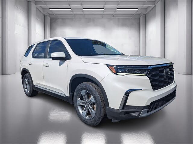 2023 Honda Pilot EX-L w/Rear Captain's Chairs
                                    for sale in Pompano Beach, FL – photo 3