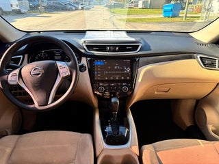 2016 Nissan Rogue thumbnail – Pompano Beach, FL – 4