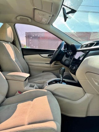 2016 Nissan Rogue thumbnail – Pompano Beach, FL – 5