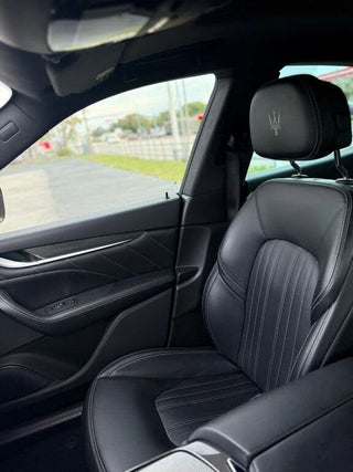 2021 Maserati Levante thumbnail – Miami Gardens, FL – 17