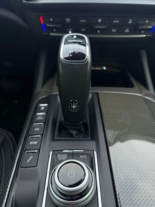 2021 Maserati Levante thumbnail – Miami Gardens, FL – 15