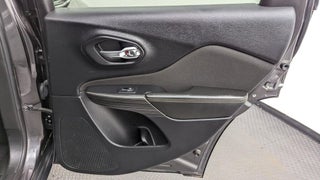 2017 Jeep Cherokee thumbnail – Miami, FL – 21
