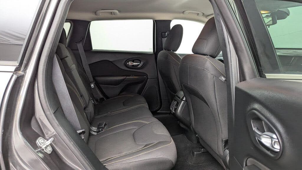 2017 Jeep Cherokee Latitude
                                    for sale in Miami, FL – photo 19