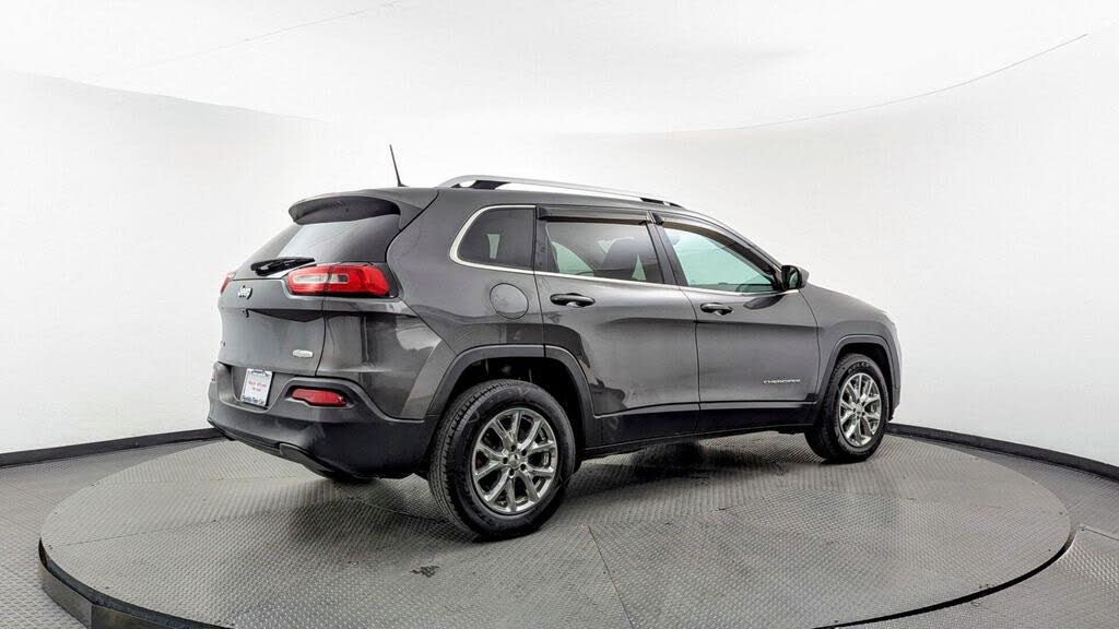 2017 Jeep Cherokee Latitude
                                    for sale in Miami, FL – photo 7