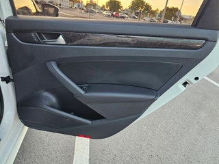 2015 Volkswagen Passat thumbnail – Hollywood, FL – 49