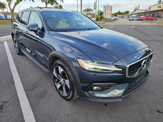2022 Volvo V60 Cross Country thumbnail – Hollywood, FL – 3