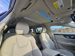 2022 Volvo V60 Cross Country thumbnail – Hollywood, FL – 24