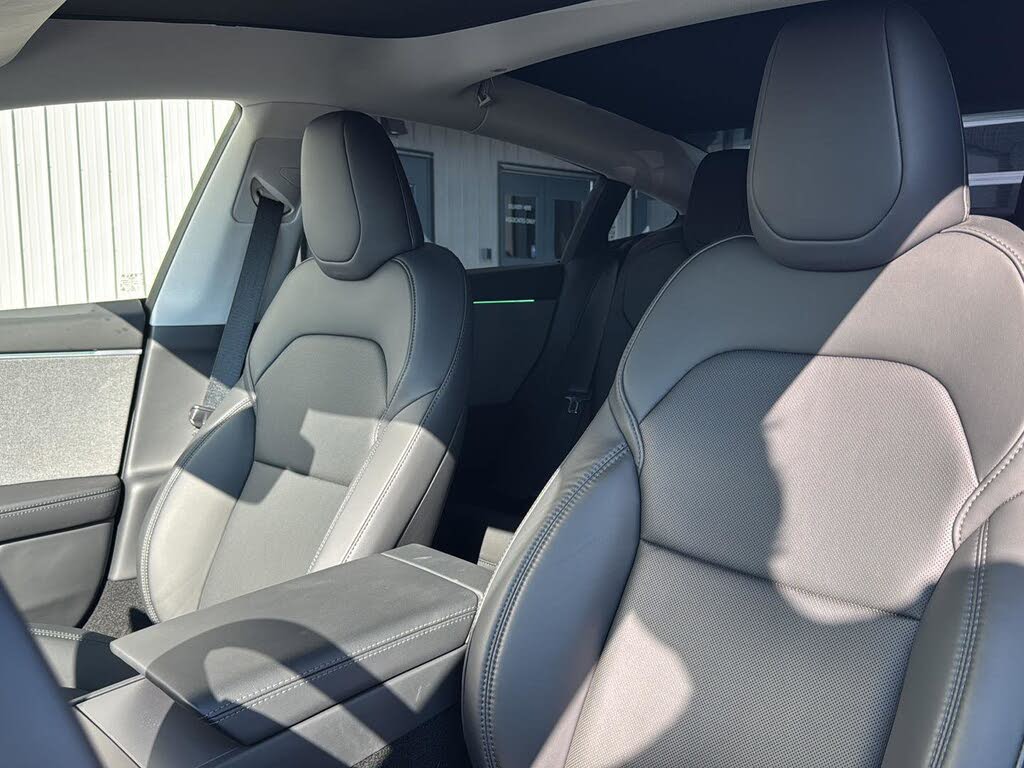 Image of 2025 Tesla Model 3