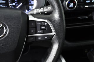 2023 Toyota Highlander thumbnail – Doral, FL – 13