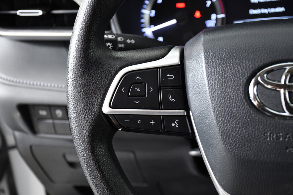 2023 Toyota Highlander LE
                                    for sale in Doral, FL – photo 11