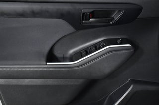 2023 Toyota Highlander thumbnail – Doral, FL – 21