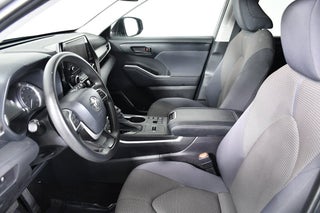 2023 Toyota Highlander thumbnail – Doral, FL – 19