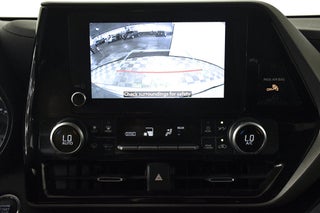 2023 Toyota Highlander thumbnail – Doral, FL – 17