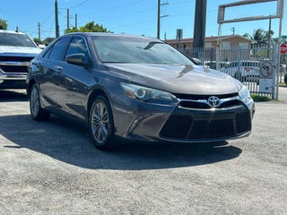 2016 Toyota Camry thumbnail – Miami, FL – 4