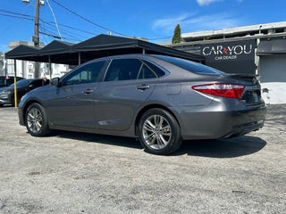 2016 Toyota Camry thumbnail – Miami, FL – 11
