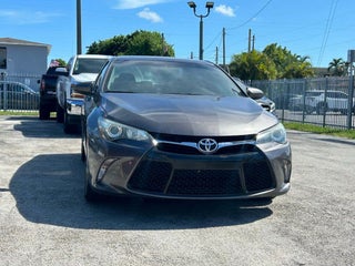 2016 Toyota Camry thumbnail – Miami, FL – 3
