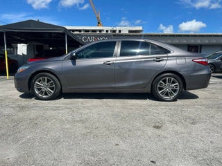 2016 Toyota Camry thumbnail – Miami, FL – 12