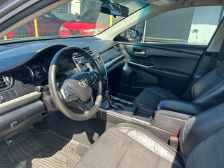 2016 Toyota Camry thumbnail – Miami, FL – 15