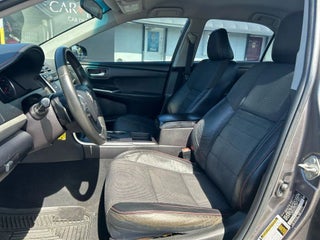 2016 Toyota Camry thumbnail – Miami, FL – 13