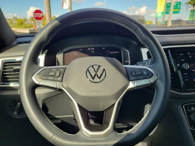 2022 Volkswagen Atlas Cross Sport V6 SE
                                    for sale in Miami, FL – photo 19