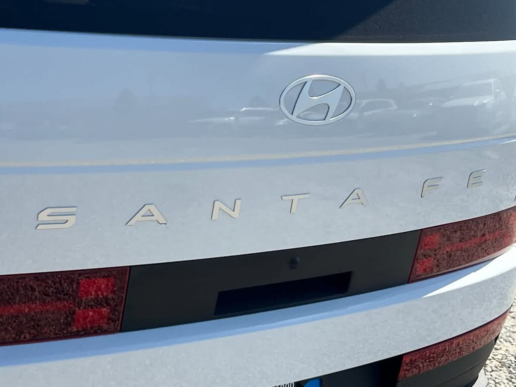 Image of 2025 Hyundai Santa Fe Hybrid