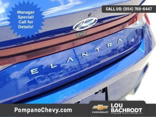 2023 Hyundai Elantra thumbnail – Pompano Beach, FL – 4