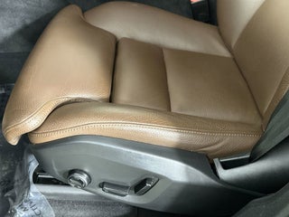 2018 Volvo XC60 thumbnail – Palmetto Bay, FL – 16