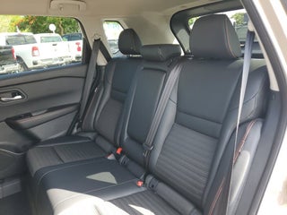 2025 Nissan Rogue thumbnail – Homestead, FL – 13