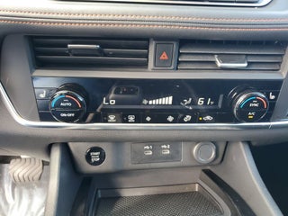 2025 Nissan Rogue thumbnail – Homestead, FL – 24