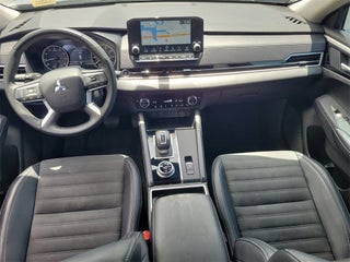 2024 Mitsubishi Outlander thumbnail – Pompano Beach, FL – 42