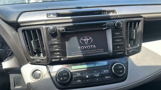 2018 Toyota RAV4 thumbnail – Hialeah, FL – 24